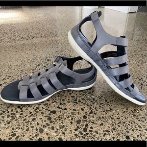 Ecco size 37 leather sandals